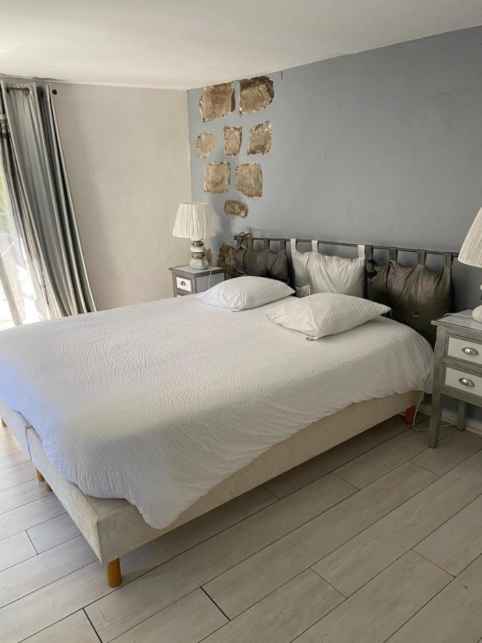Le Moulin De Pommeuse Bed & Breakfast Dış mekan fotoğraf