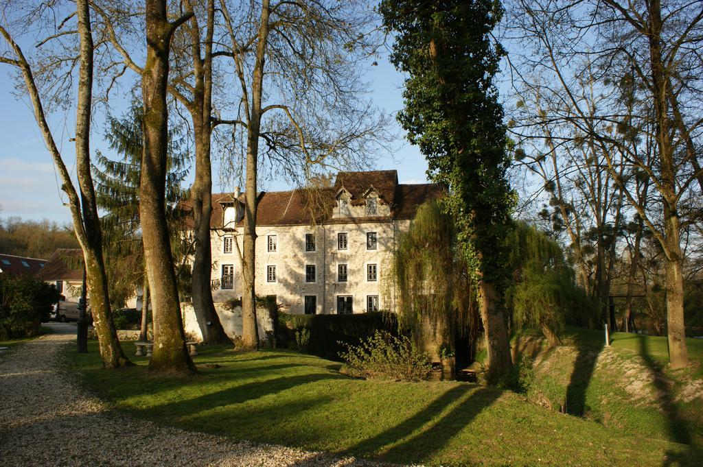 Le Moulin De Pommeuse Bed & Breakfast Dış mekan fotoğraf