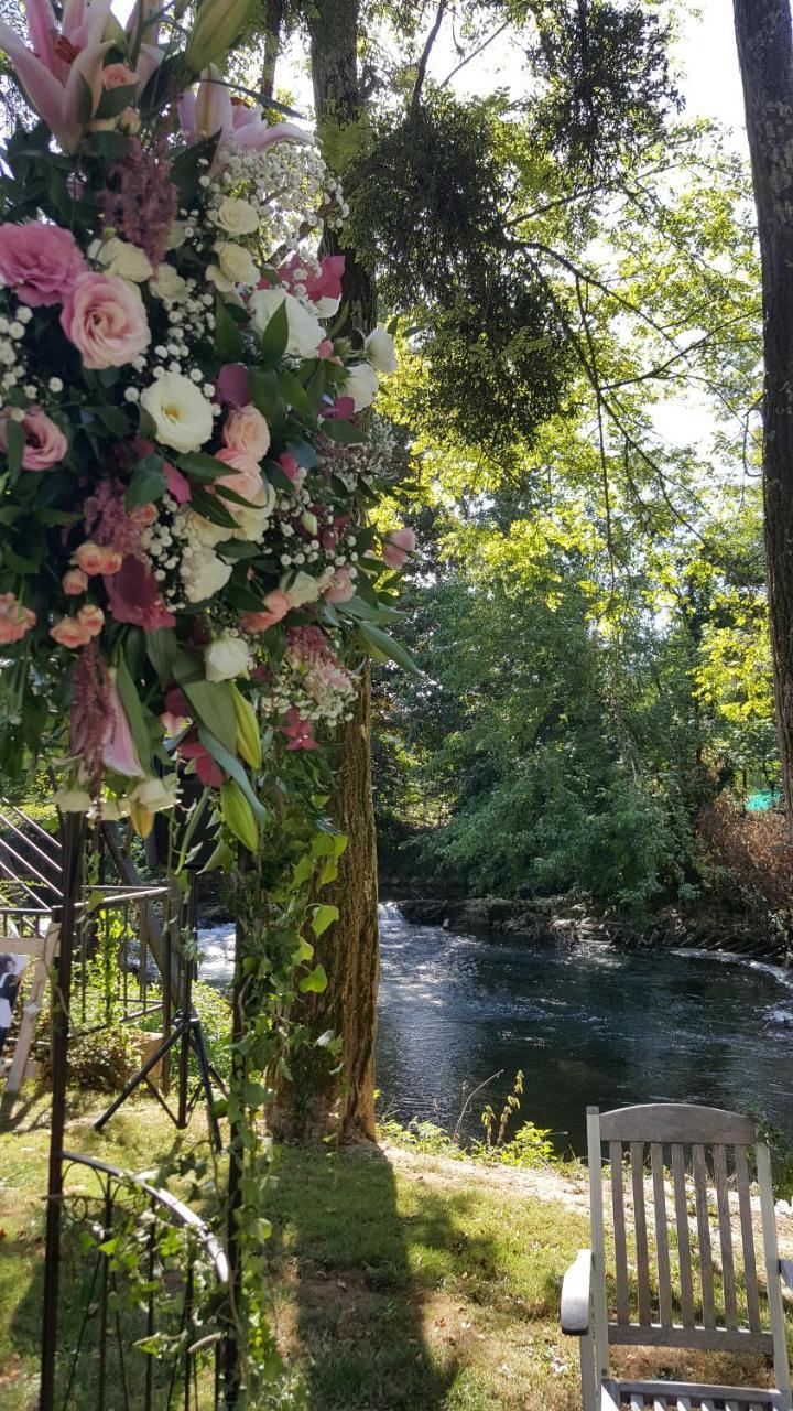 Le Moulin De Pommeuse Bed & Breakfast Dış mekan fotoğraf