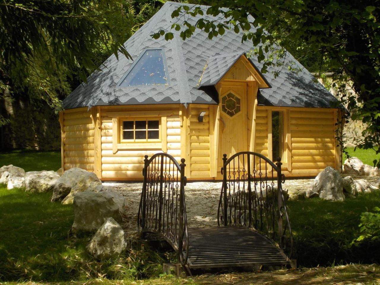 Le Moulin De Pommeuse Bed & Breakfast Dış mekan fotoğraf
